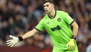 kaiyun-罚款1100万！电讯报：维拉对欧足联罚单有预期，大马丁未来不确定